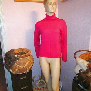 VTG Classiques Entier Sweater Womens Size M Pink Turtleneck Merino Wool Soft